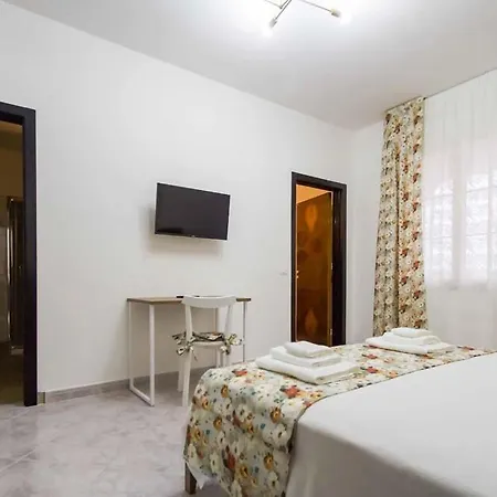La Paranza Aparthotel *